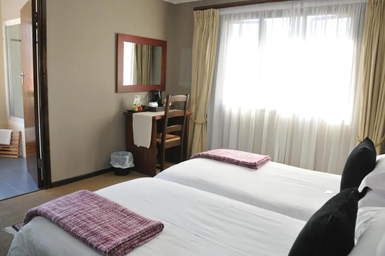 Guest house City Club Promenade Hotel Cape Town South Africa